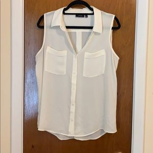 Sleeveless Apt9 Button Down Blouse